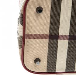 مملوكة مسبقًا حقيبة يد بربري نيكي PVC كاروهات نوفا حمراء