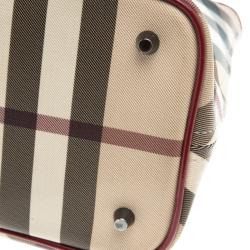 مملوكة مسبقًا حقيبة يد بربري نيكي PVC كاروهات نوفا حمراء