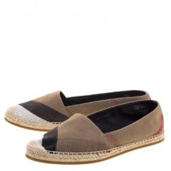 Pre Owned حذاء إسبادريل بربري فلات هودجيسون كانفاس كاروهات بني مقاس 37.5