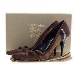 مملوكة مسبقًا Burberry Brown Leather Novacheck Pointed Toe Buckle Pumps Size 39