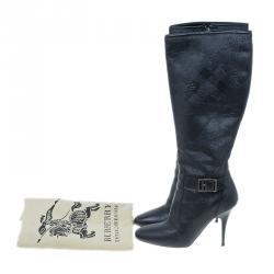 مملوكة مسبقًا بوت ركبة بربري بإبزيم كعب جاكارد أسود مقاس 36.5