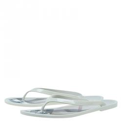 Pre Owned Burberry Cream Novacheck Rubber Thong Sandals Size 36