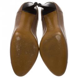 مملوكة مسبقًا Burberry Brown Leather Pumps Size 36