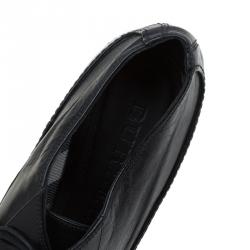 Pre Owned بوت للكاحل بربري جلد بروغي أسود برباط نعل سميك مقاس 40