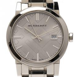 Pre Owned Burberry Silver Stainless Steel Heritage Collection Women's Wristwatch 36MM