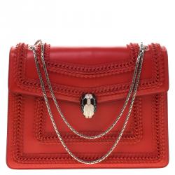 مملوكة مسبقًا Bvlgari Red Leather Large Serpenti Forever Ruffled Shoulder Bag