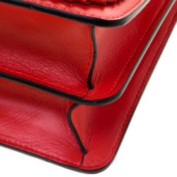 مملوكة مسبقًا Bvlgari Red Leather Large Serpenti Forever Ruffled Shoulder Bag