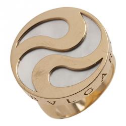 Pre Owned Bvlgari Optical Illusion Mother of Pearl Gold Ring Size 54