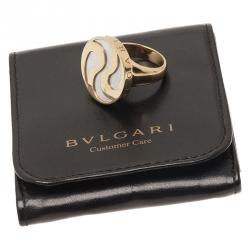 Pre Owned Bvlgari Optical Illusion Mother of Pearl Gold Ring Size 54