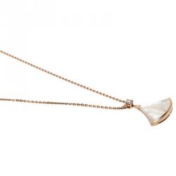Pre Owned Bvlgari Diva's Dream Mother of Pearl Rose Gold Pendant Necklace