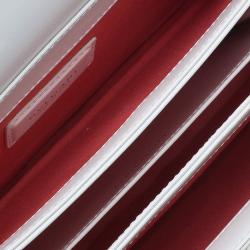 مملوكة مسبقًا حقيبة بلغاري جلد أبيض واسود متوسطة بقلاب