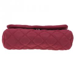 Pre Owned Carolina Herrera Red Quilted Flap Bag
