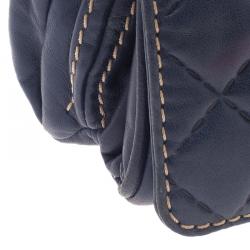 Pre Owned Carolina Herrera Blue Quilted Leather Clutch