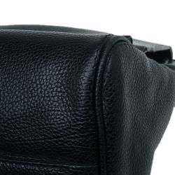 Pre Owned Carolina Herrera Black Leather Minueto Flap Bag