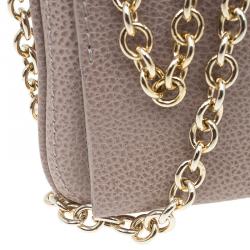 Pre Owned Carolina Herrera Beige Leather Chain Clutch