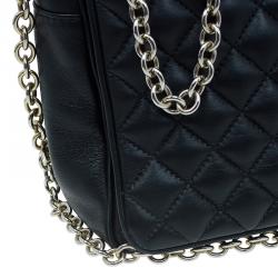Pre Owned Carolina Herrera Black Quilted Leather Flap Bag