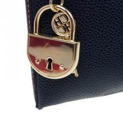 Pre Owned Carolina Herrera Navy Blue Leather Logo CH Crossbody Bag