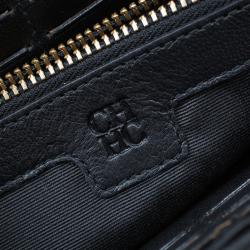 Pre Owned Carolina Herrera Black Quilted Leather Zip Around Wallet