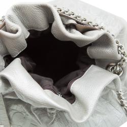 Pre Owned Carolina Herrera Silver Embossed Leather Bow Bucket Shoulder Bag
