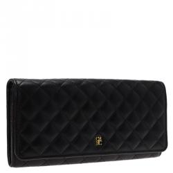 Pre Owned Carolina Herrera Black Quilted Leather Continental Wallet