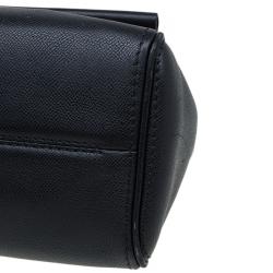 Pre Owned Carolina Herrera Black Leather Minueto Flap Bag