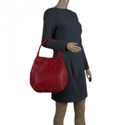 Pre Owned Carolina Herrera Red Monogram Leather Bucket Tote