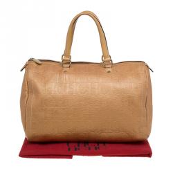 Pre Owned حقيبة كتف كارولينا هيريرا آندي بوسطن جلد برونزي مونوغرامي كبيرة