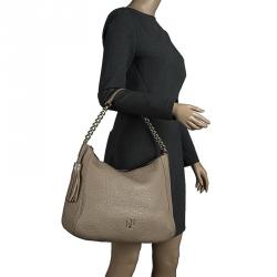 Pre Owned Carolina Herrera Beige Pebbled Leather Maria Shoulder Bag