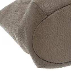 Pre Owned Carolina Herrera Beige Pebbled Leather Maria Shoulder Bag