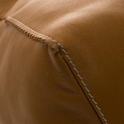 Pre Owned Carolina Herrera Tan Leather Shopping Tote