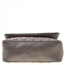 Pre Owned Carolina Herrera Metallic Grey Quilted Leather Shoulder Bag