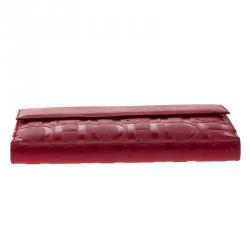 Pre Owned Carolina Herrera Red Monogram Leather Flap Wallet