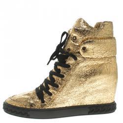 Pre Owned Casadei Gold Metallic Crackled Leather High Top Sneakers Size 41
