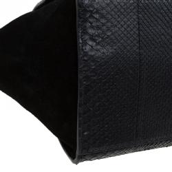 مملوكة مسبقًا Celine Black Python and Suede Medium Trapeze Bag