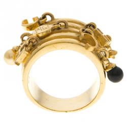 Pre Owned Carolina Herrera Dangle Charms Gold Tone Band Ring Size 54