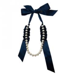 Pre Owned Carolina Herrera CH Faux Pearl Blue Ribbon Necklace
