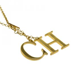 Pre Owned قلادة CH كارولينا هيريرا طويلة لون ذهبي دلاية حلية شعار