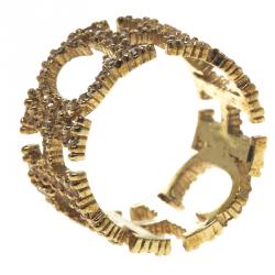 Pre Owned Carolina Herrera Crystal Studded Logo Gold Tone Ring Size 56