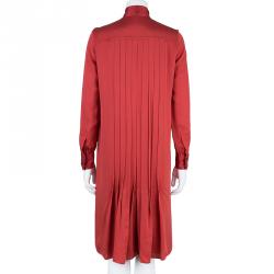 Pre Owned فستان سي أتش كارولينا هريرا أحمر بربطة عنق M