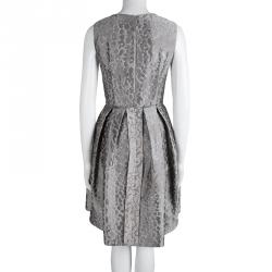 Pre Owned فستان سي أتش كارولينا هيريرا رصاصي مزركش بلا أكمام S
