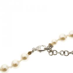 مملوكة مسبقًا قلادة شانيل CC كريستال لؤلؤ صناعي طويلة