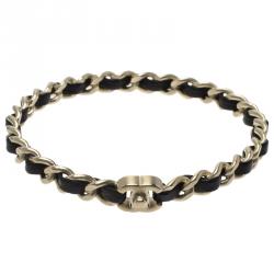 Pre Owned سوار شانيل CC بالشعار وقفل دوار جلد أسود مغزول ذهبي اللون مقاس 21 سم