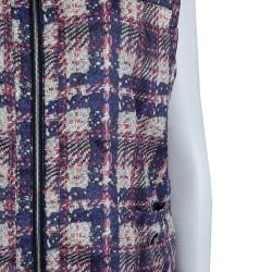 Pre Owned جاكيت شانيل نايلون مطبوع بلا أكمام بوجهين L