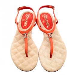 Pre Owned صندل بإصبع شانيل سيور T زخرفة CC سويدي برتقالي مقاس 38