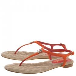 Pre Owned صندل أصبع شانيل سويدي برتقالي حزام حرف T مزين بشعار CC مقاس 39