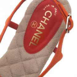 Pre Owned صندل أصبع شانيل سويدي برتقالي حزام حرف T مزين بشعار CC مقاس 39