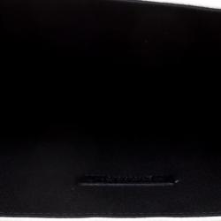 مملوكة مسبقًا Chanel Off White/Black Quilted Leather Small Drawing Portfolio Bag