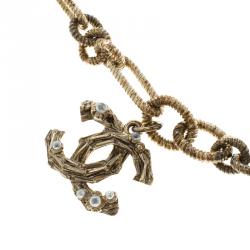 Pre Owned قلادة شانيل CC كريستال ولؤلؤ صناعي سلسلة ذهبية اللون