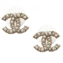 Pre Owned Chanel CC Faux Pearl Gold Tone Stud Earrings