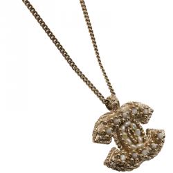 Pre Owned قلادة شانيل بدلاية شعار CC خرز